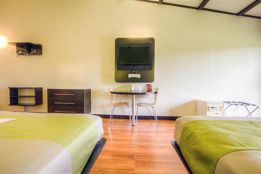 Motel 6-Geneva, Oh Rom bilde
